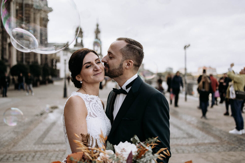 Barock, Brautpaarfotos, Dresden, Fürstenzug, Hochzeit, Opernhaus am Zwinger, Semperoper